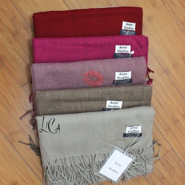 Khăn Acne Studios -