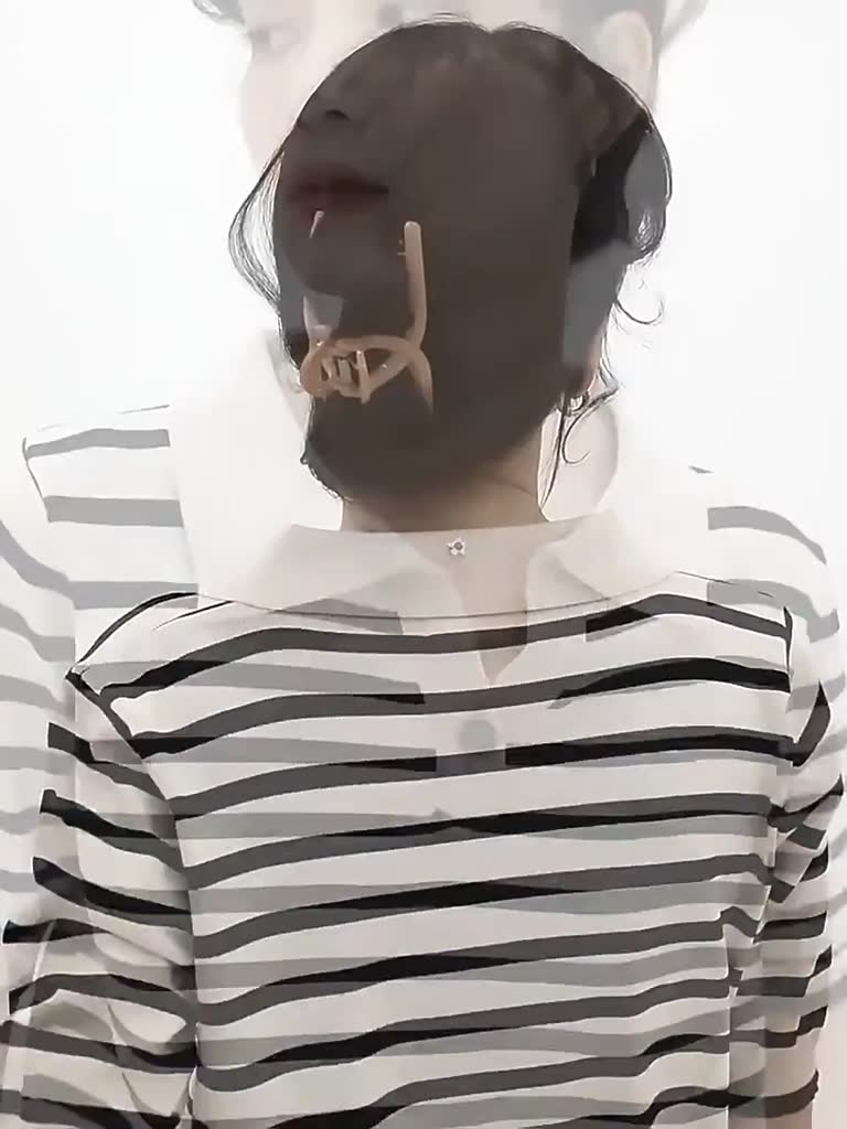 Áo Thun polo Ngắn Tay Họa Tiết Kẻ Sọc Thời Trang Hong Kong | BigBuy360 - bigbuy360.vn