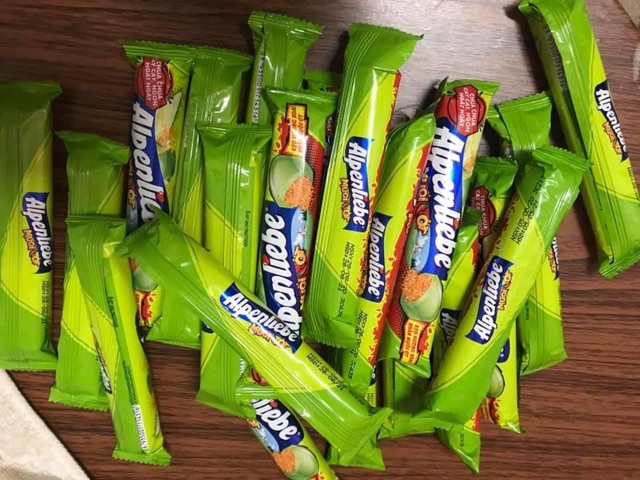 Kẹo alpenliebe thỏi