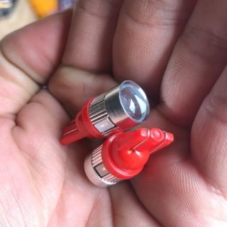 [ Giá 1 đôi] Xi-nhan Led siêu sáng