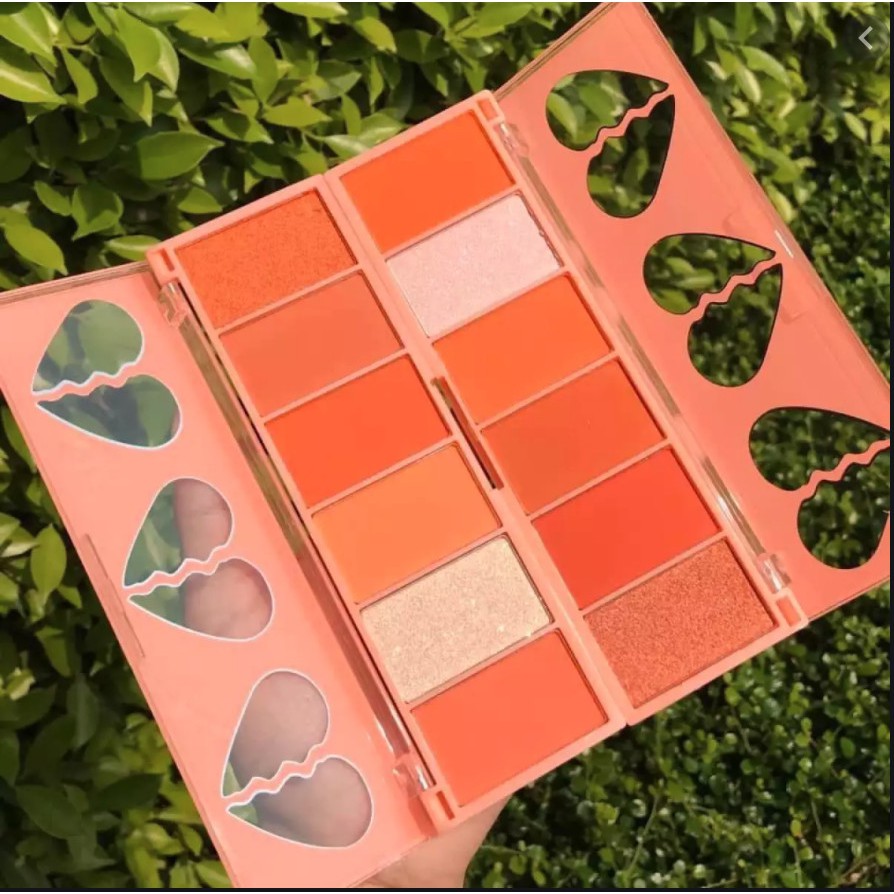 Má Hồng kIss Beauty 6 ô Trái Tim kèm bắt Sáng | BigBuy360 - bigbuy360.vn