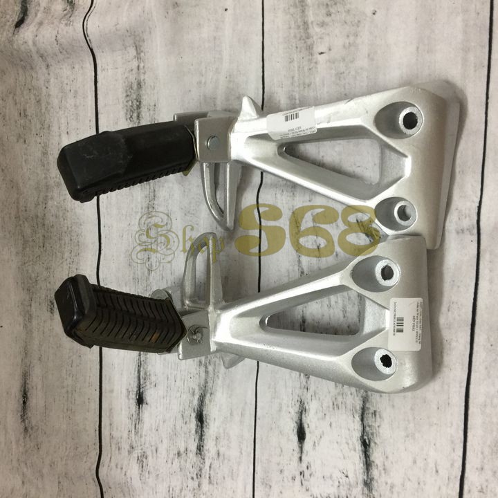 Gác chân sau cho xe Wave S110