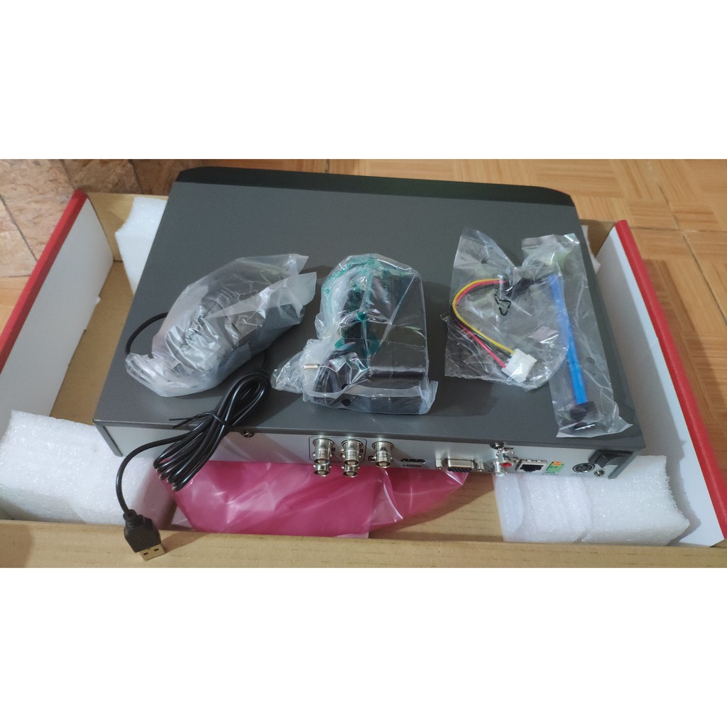 Đầu ghi Hikvision DS-7204HQHI-K1 2MP | BigBuy360 - bigbuy360.vn