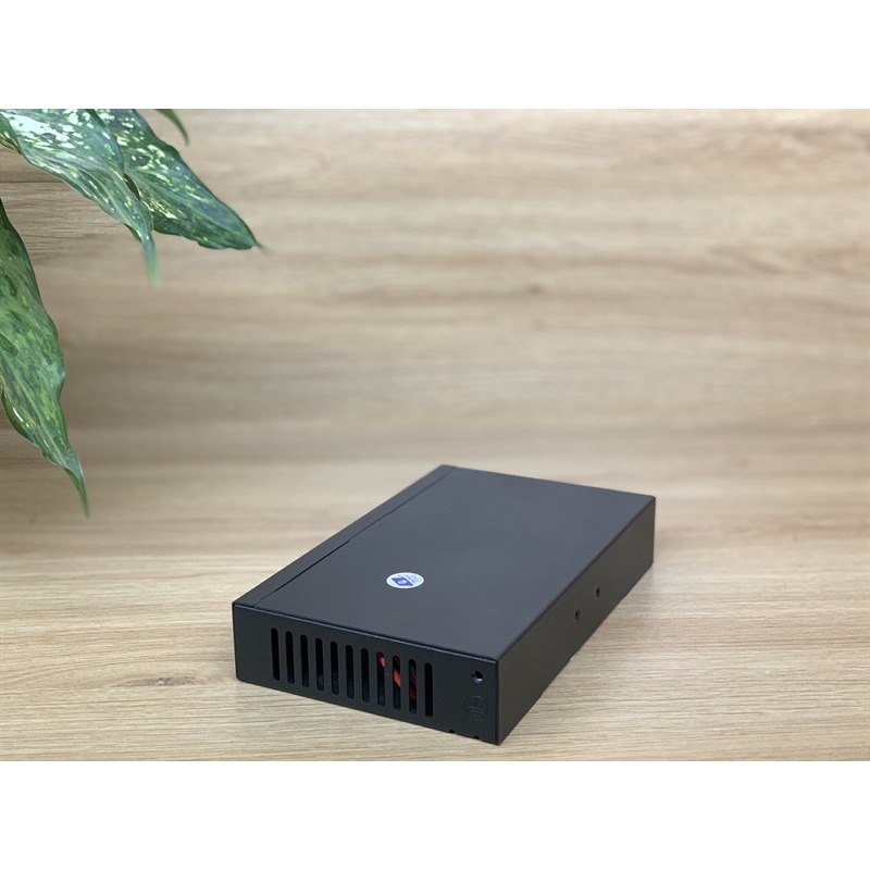 Bộ chia mạng Switch PoE Huno 4+2 HN-1004P, 8 +2 HN-1008P (2 cổng uplink) vỏ sắt, chống sét- Hàng chính hãng bảo hành 24T