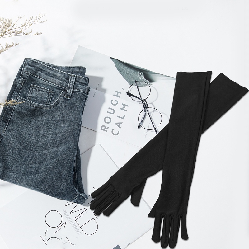 Găng tay satin dài màu đen cho nữ