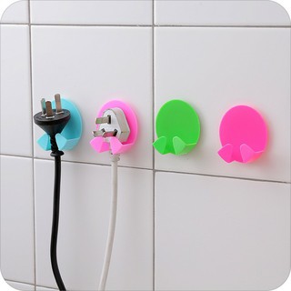 Vỉ 2 Móc Treo Phích Cắm Điện