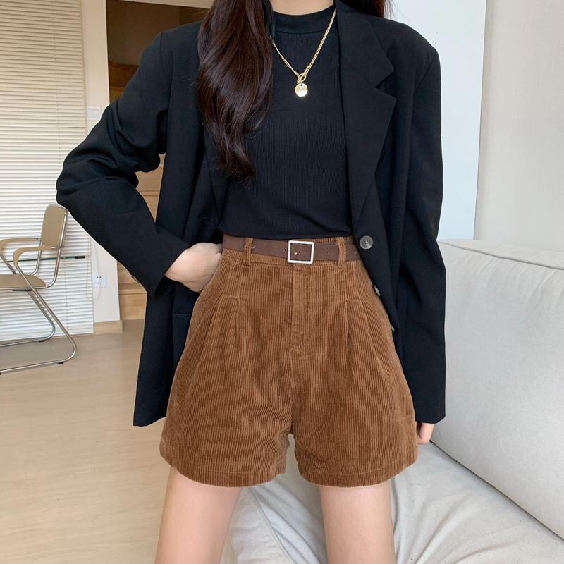 Quần shorts nữ nhung tăm kèm đai ba màu đen nâu kem đậm cạp lưng cao quần đùi nữ phong cách hàn quốc cao cấp KOZODA Q16