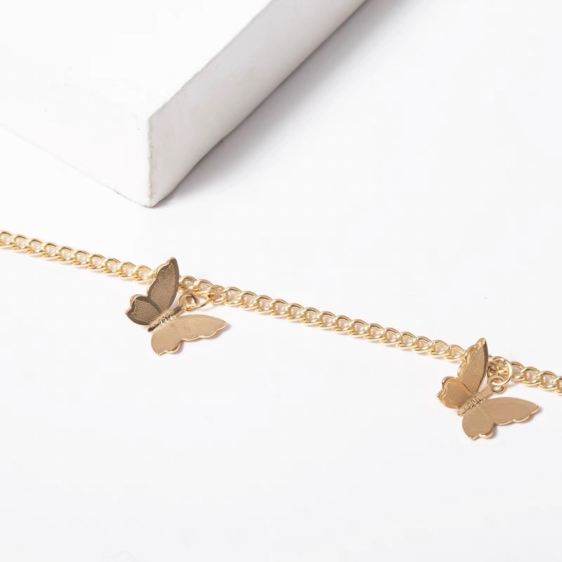 Vòng cổ nữ chocker mắt xích đính mặt hình cánh bướm