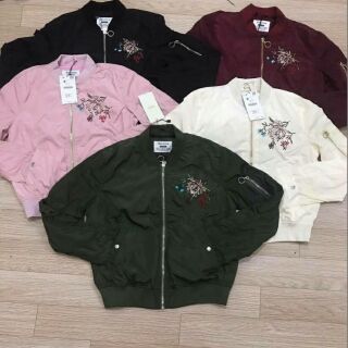 Áo khoác bomber Bershka chất trượt gió,chống thấm