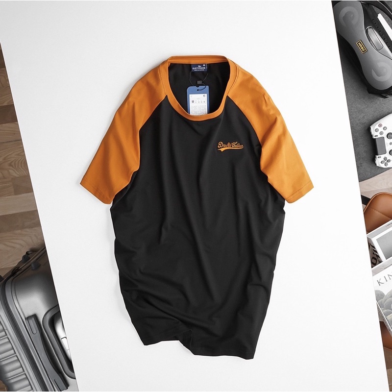 Áo thun Dusty Tailor phối raglan chính hãng, chất liệu cotton co giãn 4 chiều thấm hút tốt, form slimfit