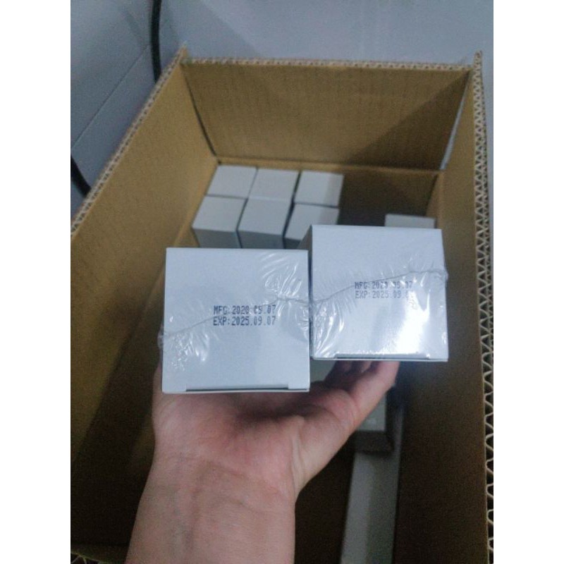 ESSENCE DƯỠNG TÓC AHA DREAM TREND | BigBuy360 - bigbuy360.vn