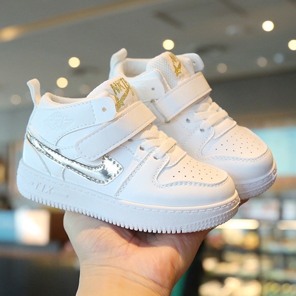 Giày sneaker bé trai và bé gái cao cấp siêu nhẹ phong cách Hàn Quốc cho bé 1 đến 6 tuổi