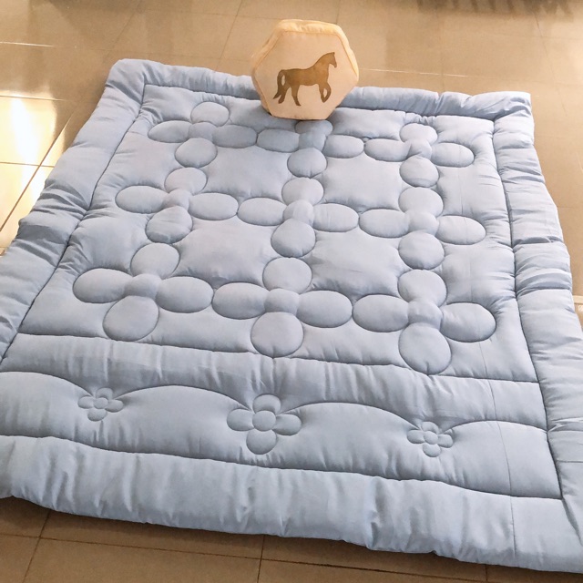 NỆM TRẢI SÀN KIỂU NHẬT KIÊM TOPPER 1.6x2M