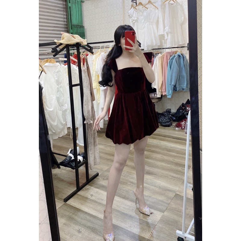 Đầm nữ tết vải nhung màu đỏ đô cực sang chảnh vải may loại tốt | BigBuy360 - bigbuy360.vn