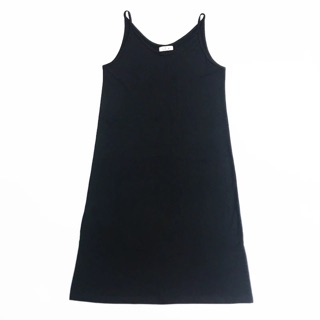 Váy 2 dây xẻ tà