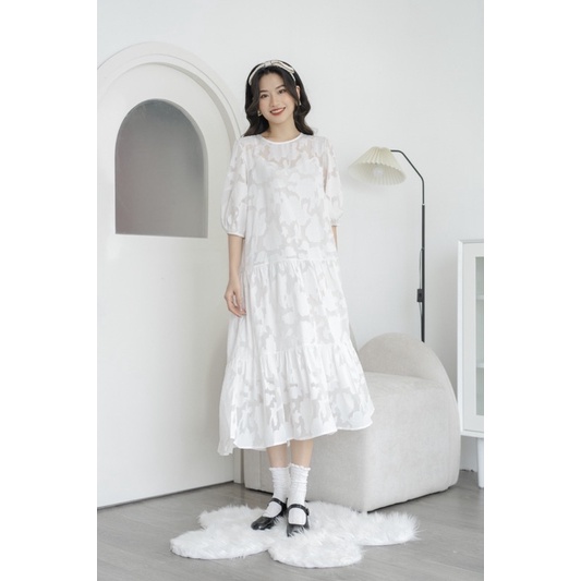 Váy Voan Ren Viền Nổi Hoạ Tiết Hoa Dáng Suông Dài Che Mọi Khuyết Điểm Mặc Suông Hoặc Kèm Đai Cực Kỳ Xinh | BigBuy360 - bigbuy360.vn