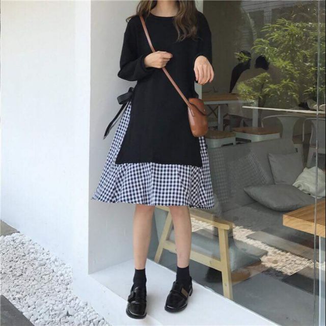 Đầm tay dài phối chân váy caro