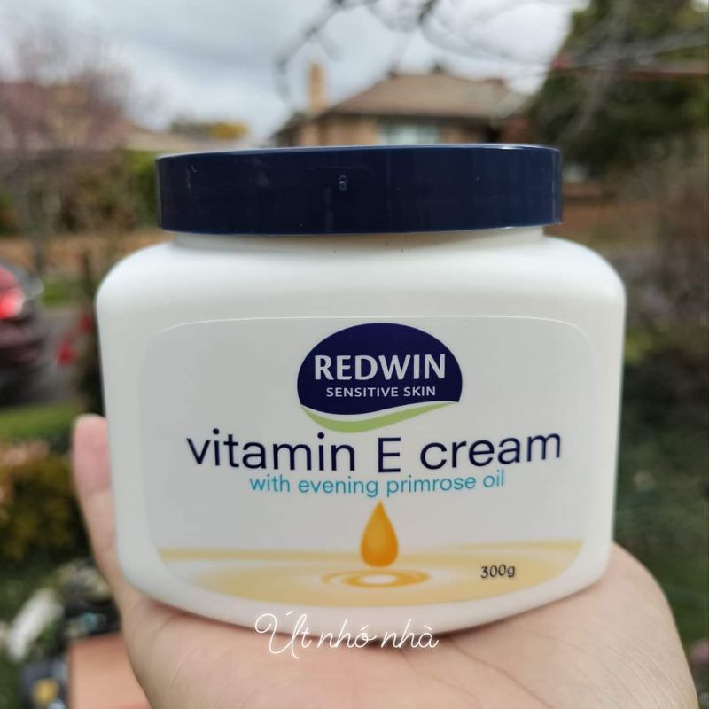 Dưỡng ẩm Vitamin E cream Redwin Úc hũ 300g