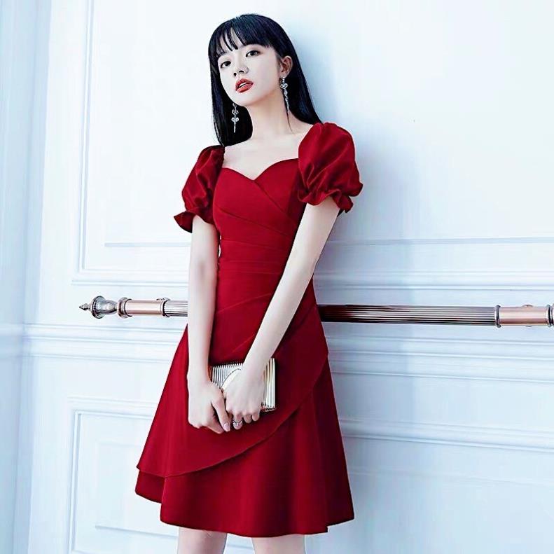 X2 Đầm đỏ dự tiệc tay ngắn bo cổ tim váy đỏ tầng xếp ly eo du xuân đón tết trễ vai mặc 2 kiểu