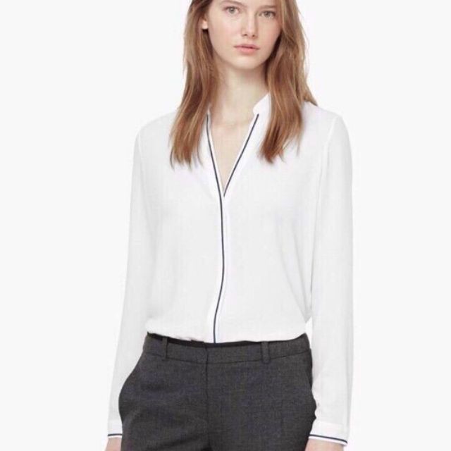 Sơ mi cổ tàu khoét V xinh xắn | BigBuy360 - bigbuy360.vn