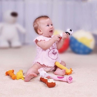 Đồ chơi lục lạc cầm tay có âm thanh vui nhộn cho bé