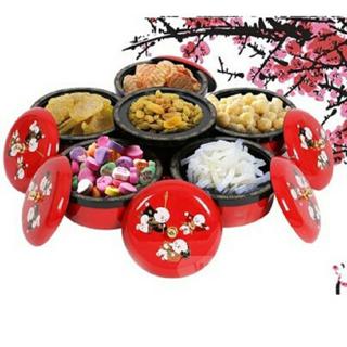 Hộp đựng mứt kẹo tết 6 ngăn đế xoay phát nhạc size 34 cm