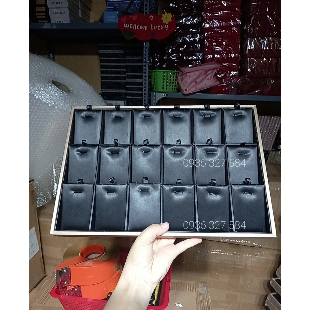 Khay Đựng Mặt Dây Chuyền Trang Sức Chất Liệu Da PU Cao Cấp