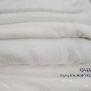 Khăn khách sạn tiêu chuẩn