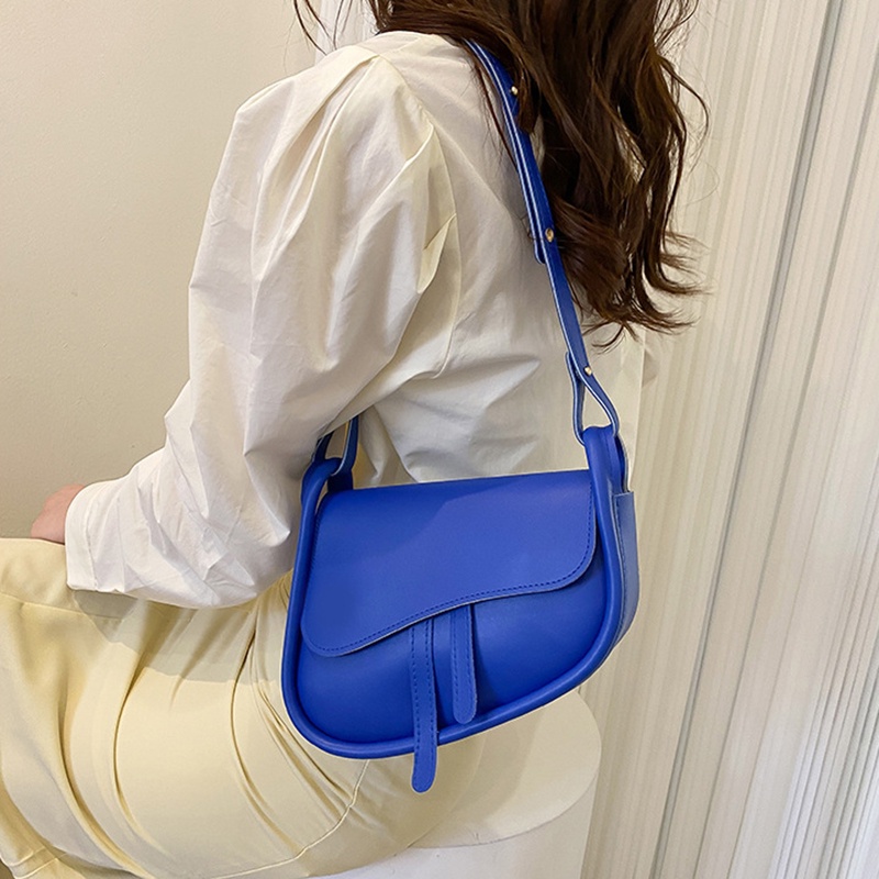 Túi đeo chéo IELGY có khóa nam châm thời trang đơn giản cho nữ