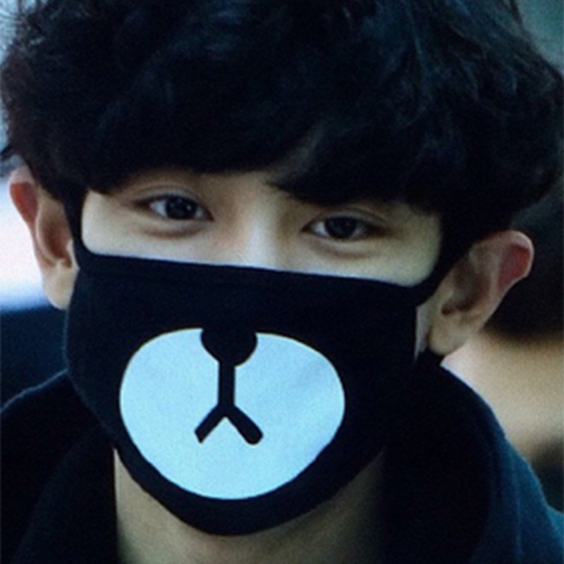 Khẩu trang BTS EXO in hình miệng gấu phỏng theo khẩu trang của ca sĩ Chanyeol