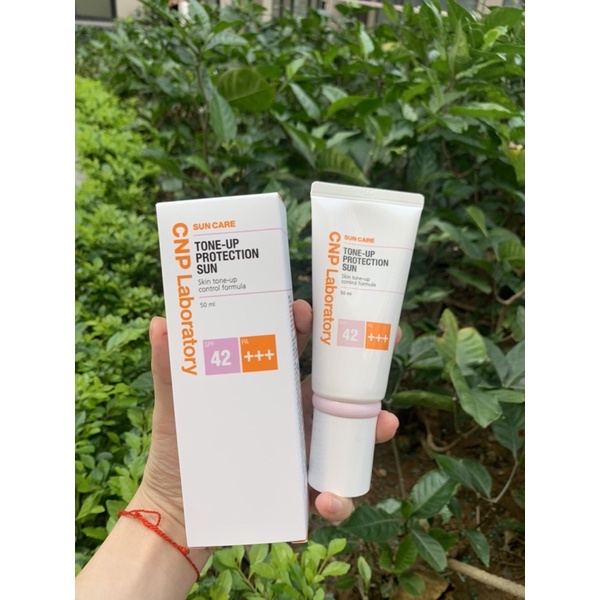 Kem chống nắng Cnp