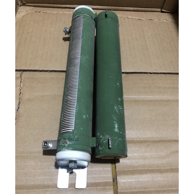 Điện Trở Sứ 64Ω/200W