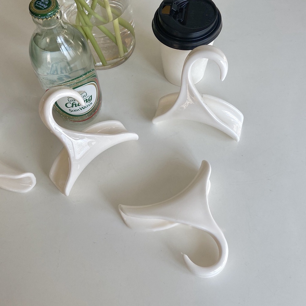 Móc Treo Khăn Choàng / Nón / Túi Xách Bản Rộng Chống Rơi Đa Năng