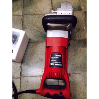 máy cắt rãnh MT556