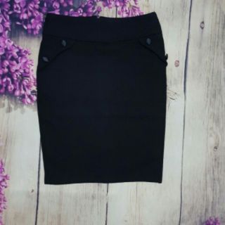 Com bo chân váy + áo kiểu cao cấp.