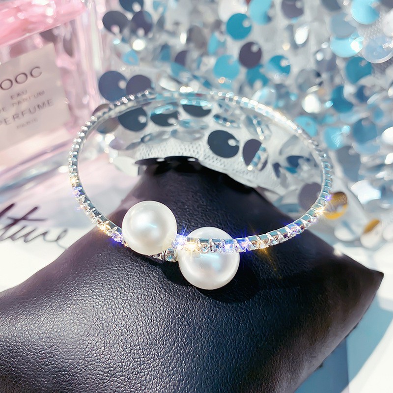 Vòng tay ngọc trai đính đá lấp lánh đơn giản thời trang quà tặng bạn gái | BigBuy360 - bigbuy360.vn