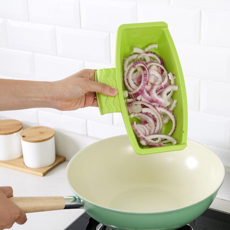 Thớt Nhựa Cắt Thực Phẩm Đa Năng