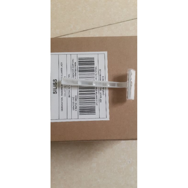 Dao cạo râu Cosmia