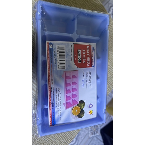 khay đá 10 viên nhựa vĩnh trường ( 1 cái )