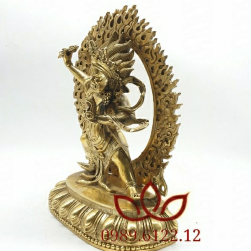 Tôn tượng Hộ Pháp Kim Cang Thủ Bồ Tát Mật tông