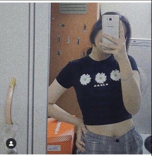 ÁO CROP TAY LỠ ( kèm clip hình thật )