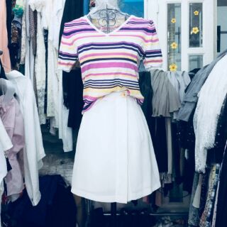 Sét áo len và quần váy
