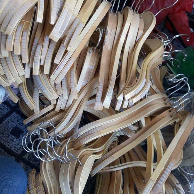 Móc gỗ nguoi lơn