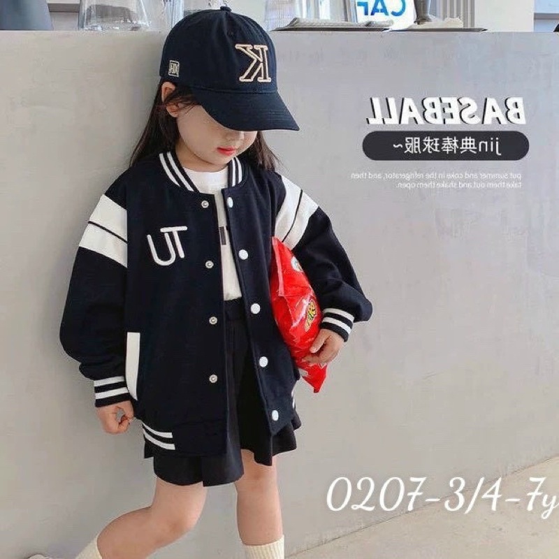 Khoác bomber Qc bé gái