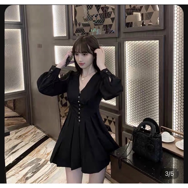 ( có Bigsize ) JUMPSUIT NGẮN XẾP LY CỔ V ĐÍNH NÚT NGỌC TAY PHỒNG giả quần