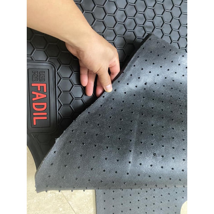HÀNG CAO CẤP|Thảm Lót Sàn Cao Su Xe Ô TÔ Vinfast Fadil Mẫu tổ ong -không gây mùi,cao su đúc,Vừa form xe, dễ vệ sinh