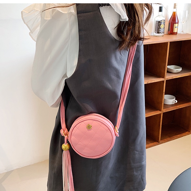 Túi Đeo Vai Hình Tròn Cỡ Nhỏ Phối Tua Rua Thời Trang Cho Nữ