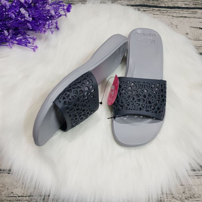 Dép mũ nữ Monobo Thái