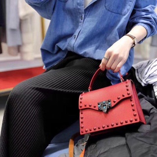 Túi valentino nhựa