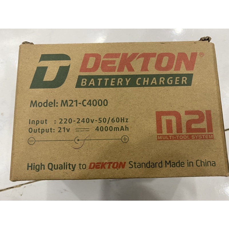 Sạc Pin DEKTON M21-4000